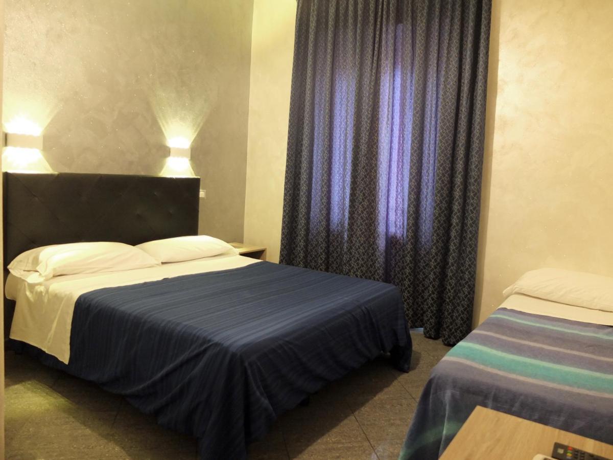 Guest Planet Hotel Рим Екстериор снимка